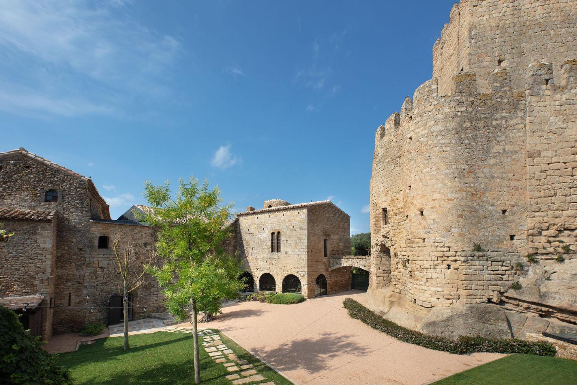 Deco - Casa Castell De Peratallada Buitenkant foto