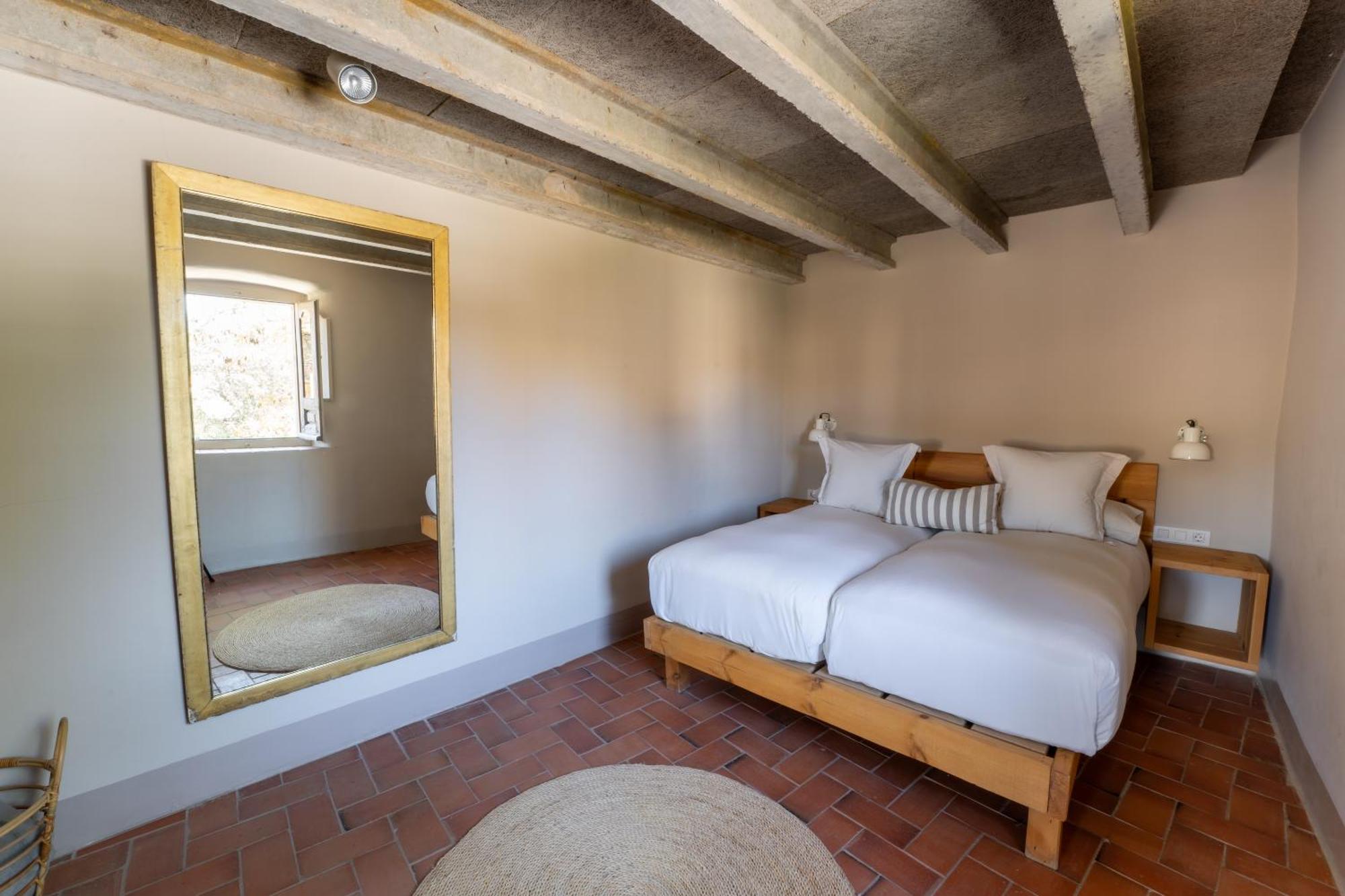 Deco - Casa Castell De Peratallada Buitenkant foto
