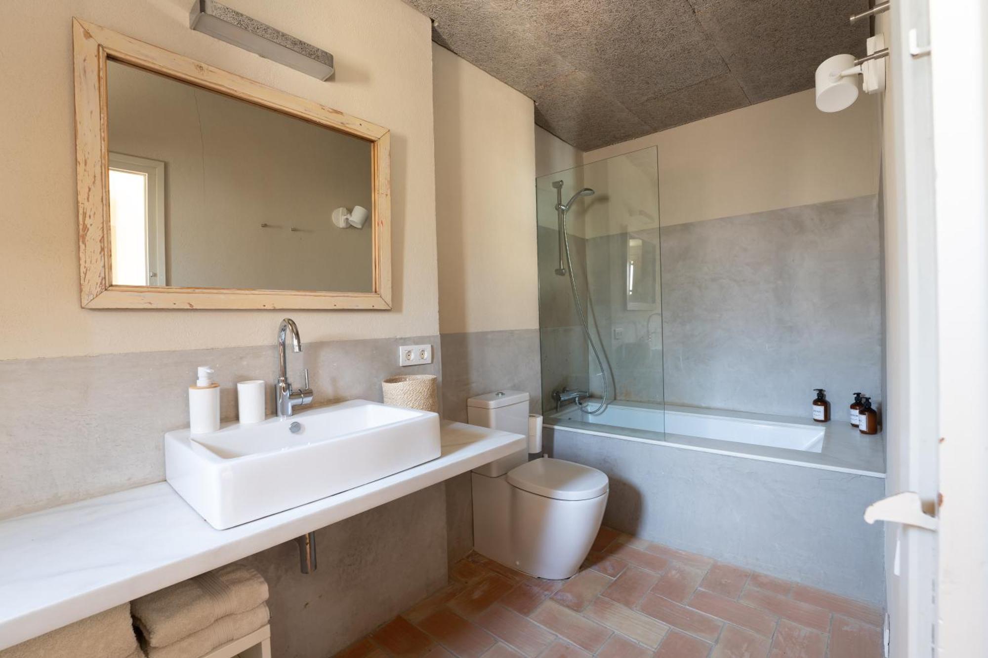 Deco - Casa Castell De Peratallada Buitenkant foto