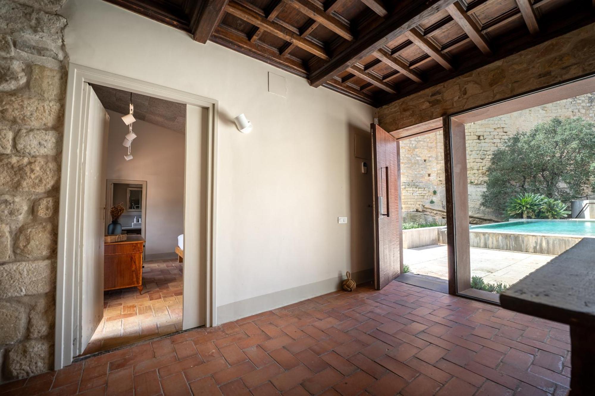 Deco - Casa Castell De Peratallada Buitenkant foto