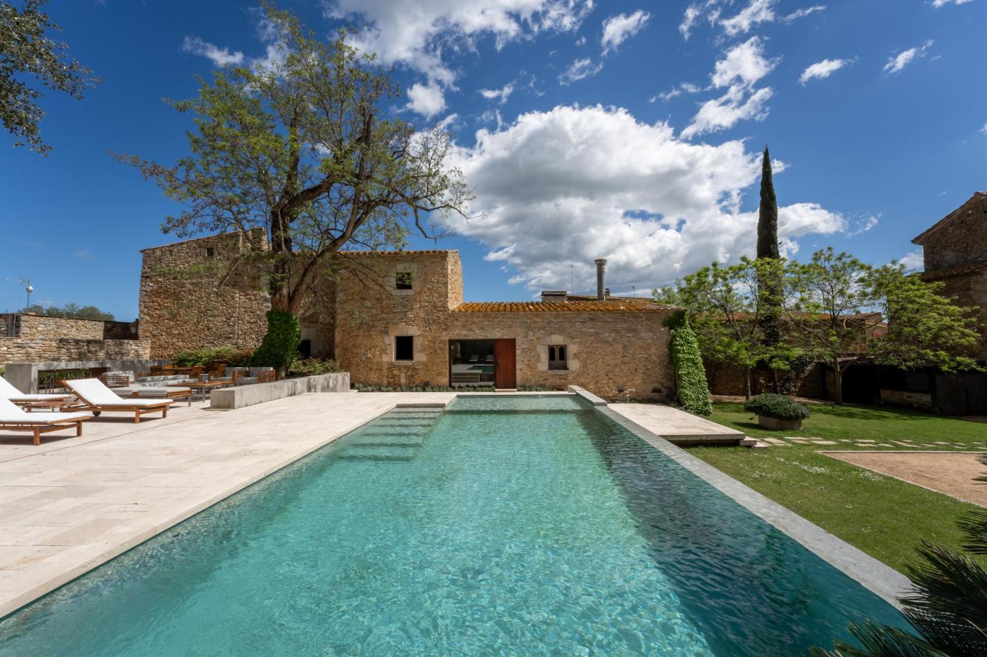 Deco - Casa Castell De Peratallada Buitenkant foto