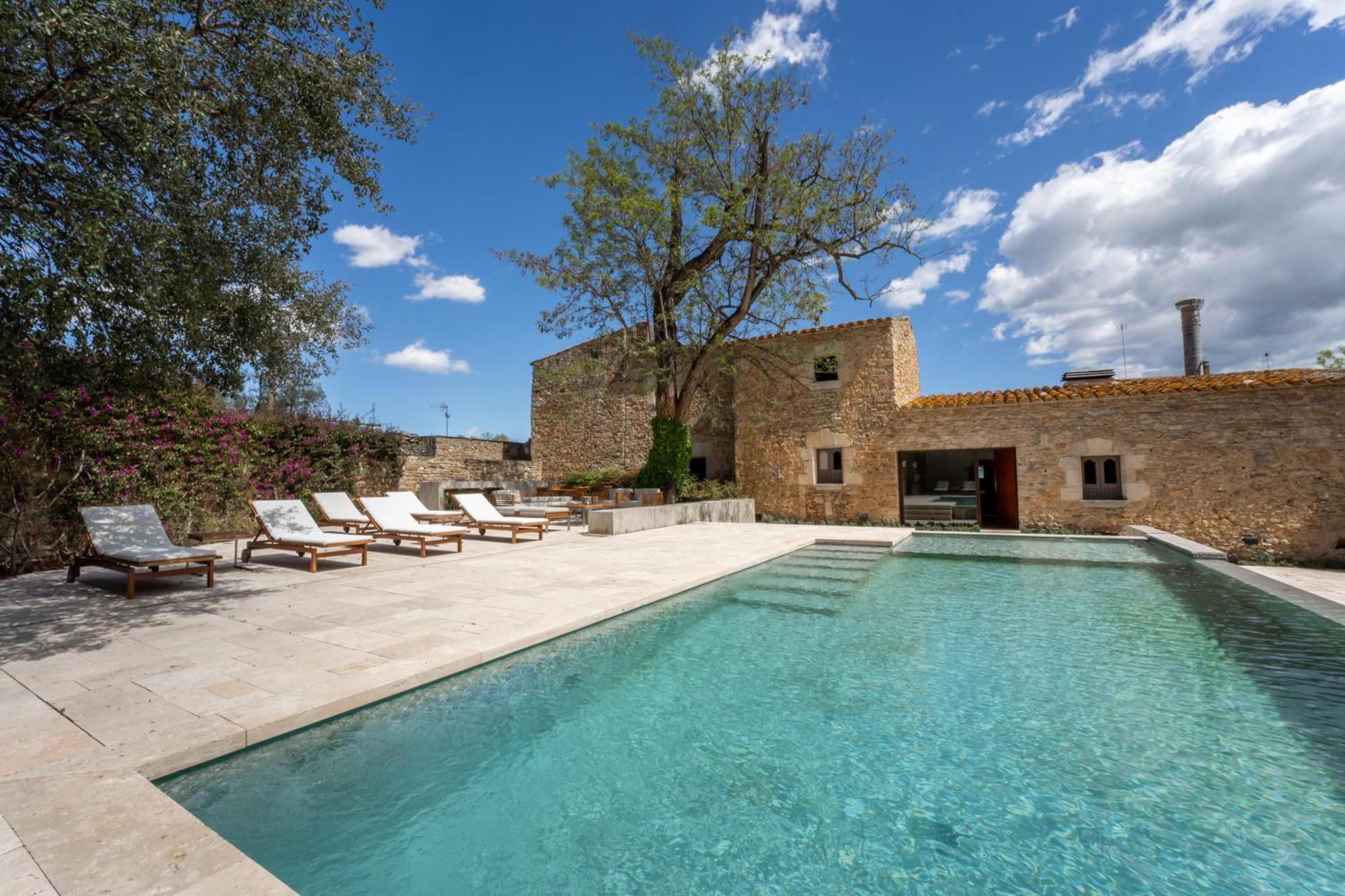 Deco - Casa Castell De Peratallada Buitenkant foto